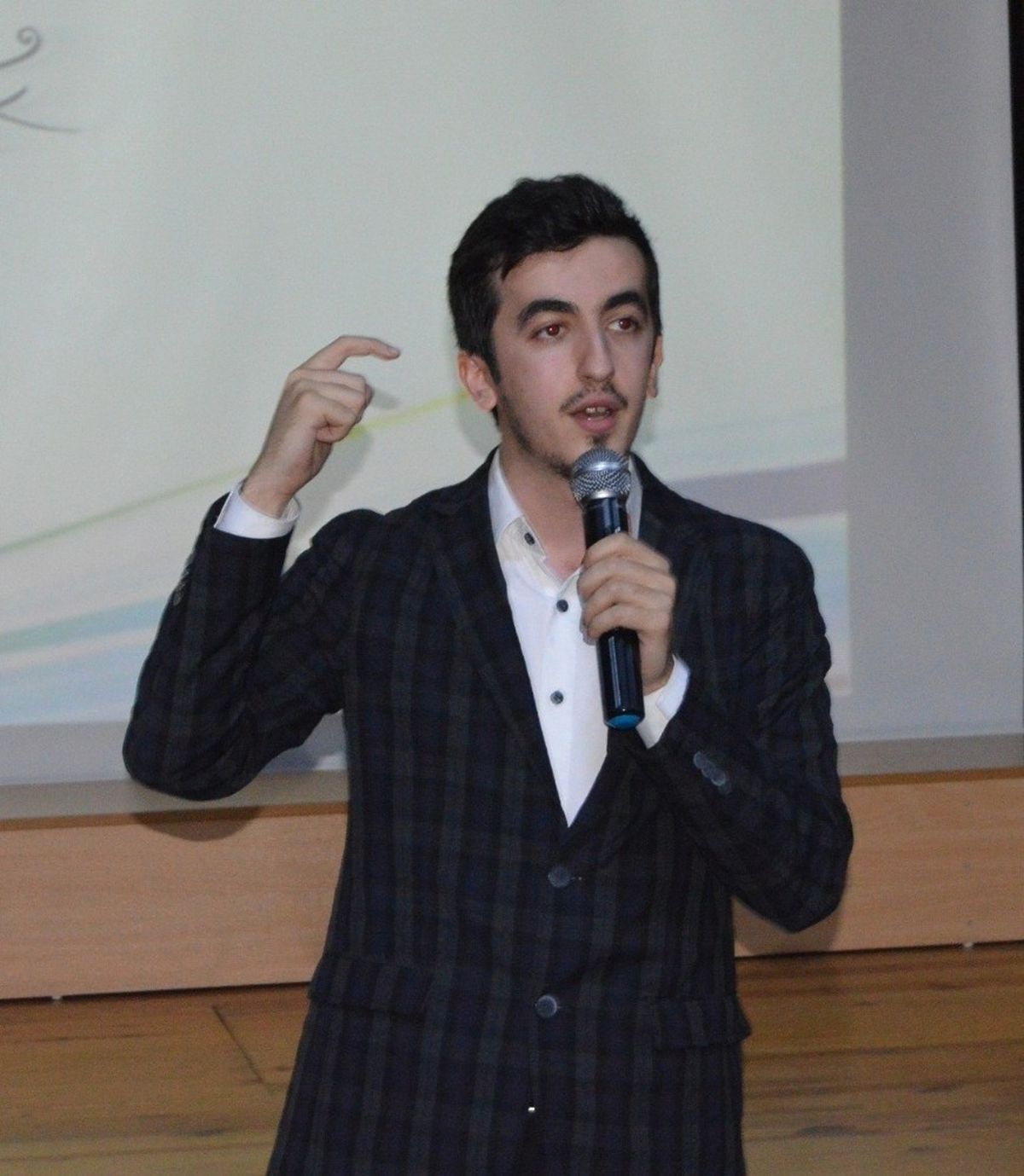 Türkiye Hafıza Şampiyonu Aköz, Espiye\'de \'Hafıza Teknikleri\'ni Anlattı