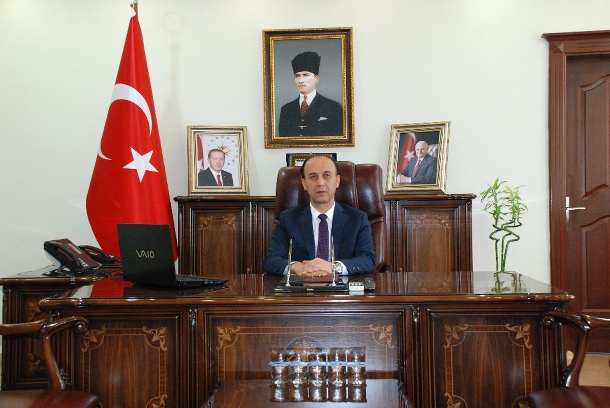 Vali Erin\'den 19 Mayıs Gençlik ve Spor Bayramı Mesajı
