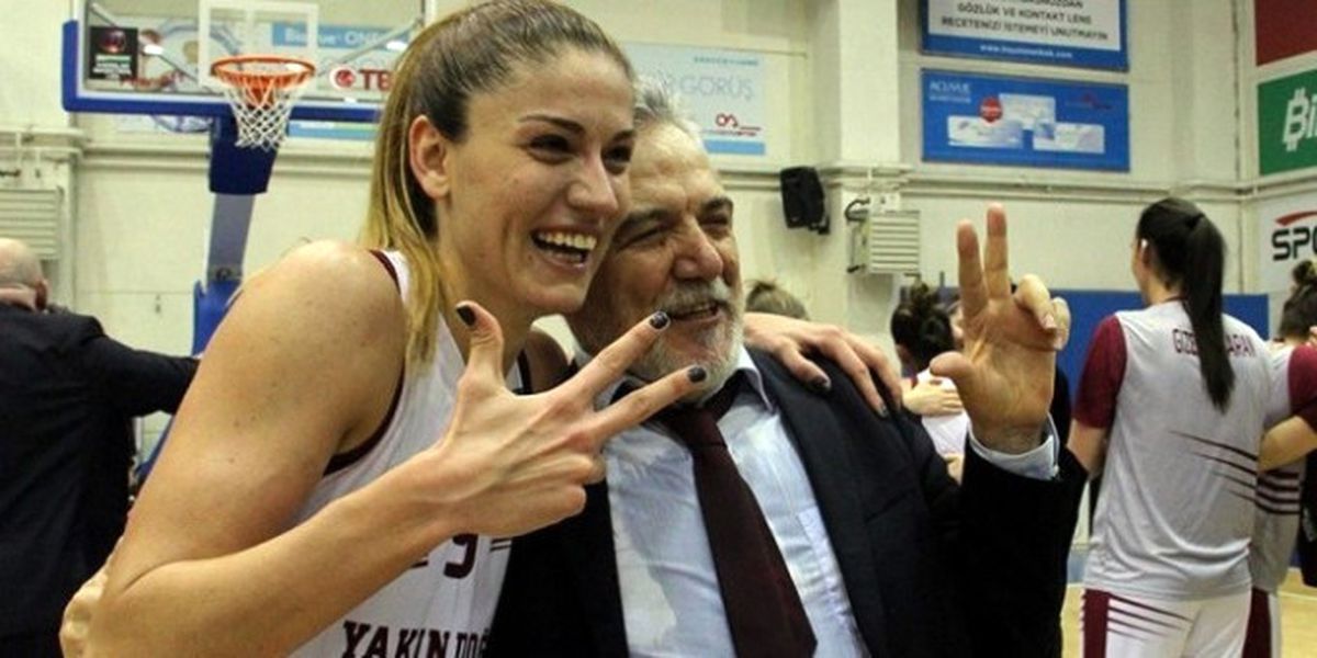 Yakın Doğu Üniversitesi\'nden Tarihi Başarı!