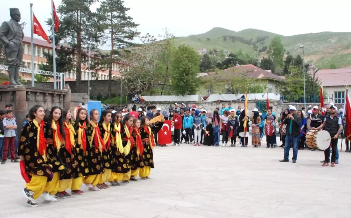 19 Mayıs Atatürk\'ü Anma, Gençlik ve Spor Bayramı