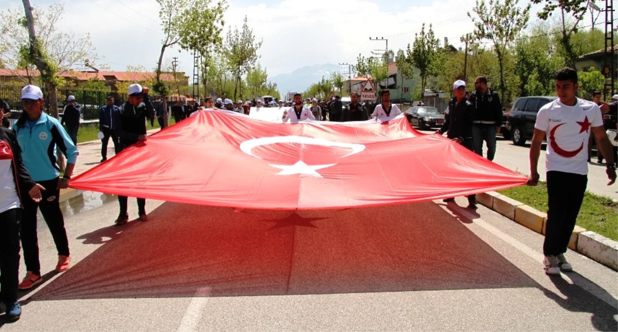 19 Mayıs Atatürk\'ü Anma, Gençlik ve Spor Bayramı