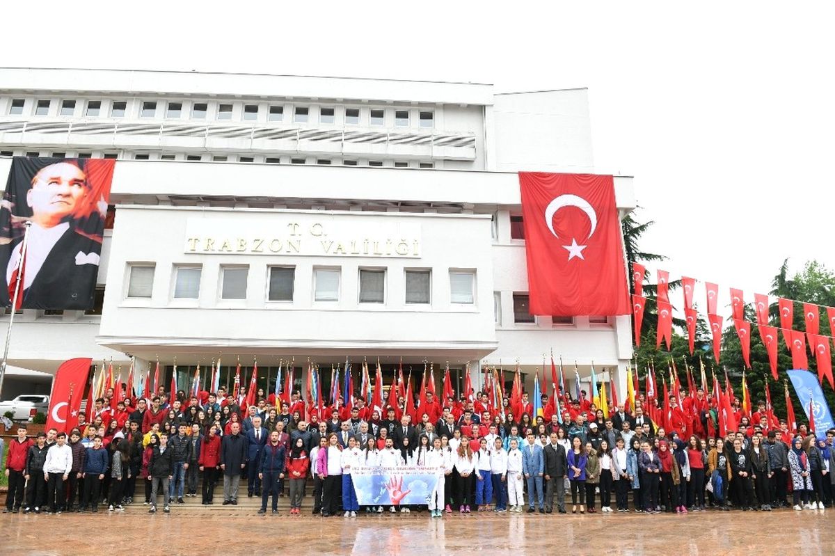 19 Mayıs Trabzon\'da Etkinliklerle Kutlandı