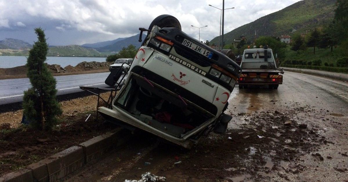 6 Yaşındaki Çocuk Trafik Kazasında Öldü
