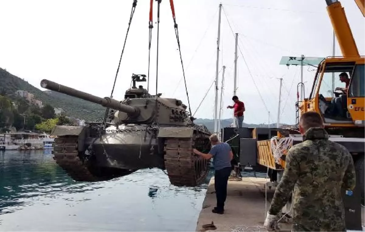 TSK\'da Görevini Tamamlayan 1960 Model Tank, Dalış Turizmi İçin Batırılacak