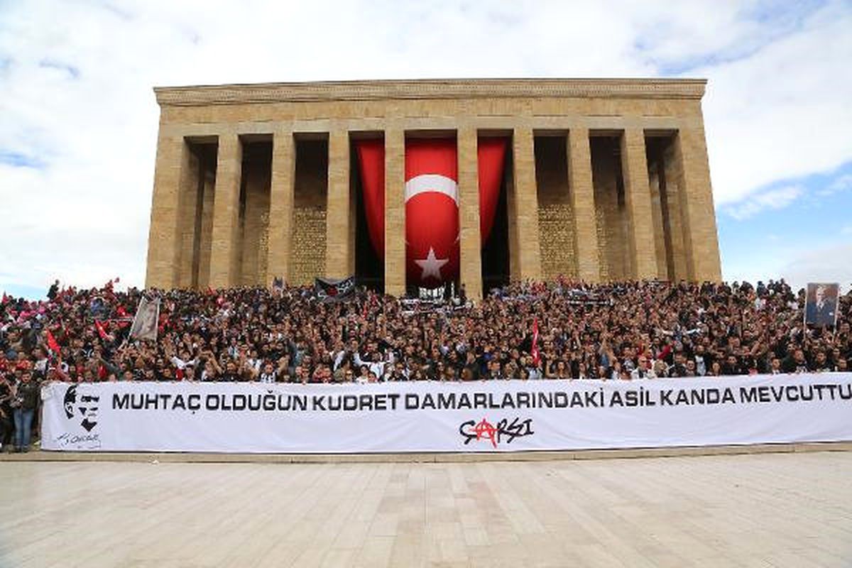 Anıtkabir 19 Mayıs\'ta Doldu Taştı