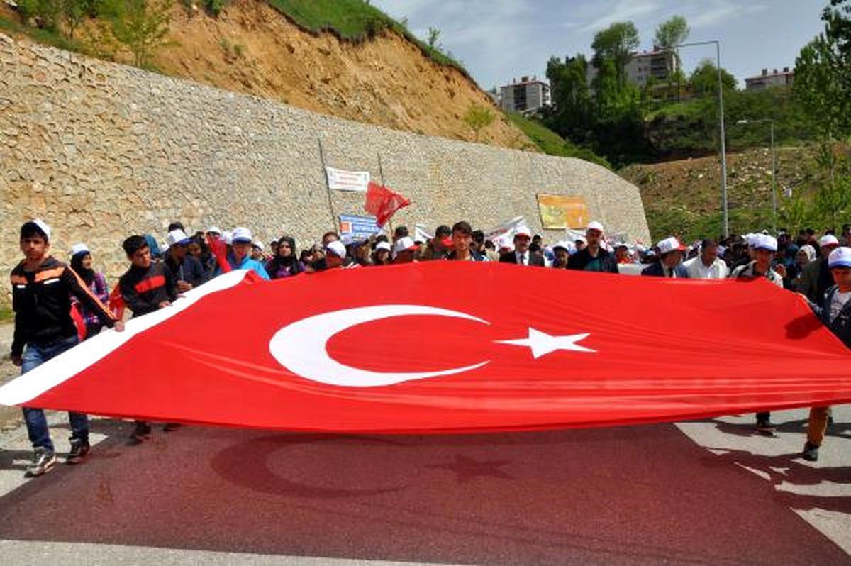 Bitlis\'te 19 Mayıs Törenle Kutlandı