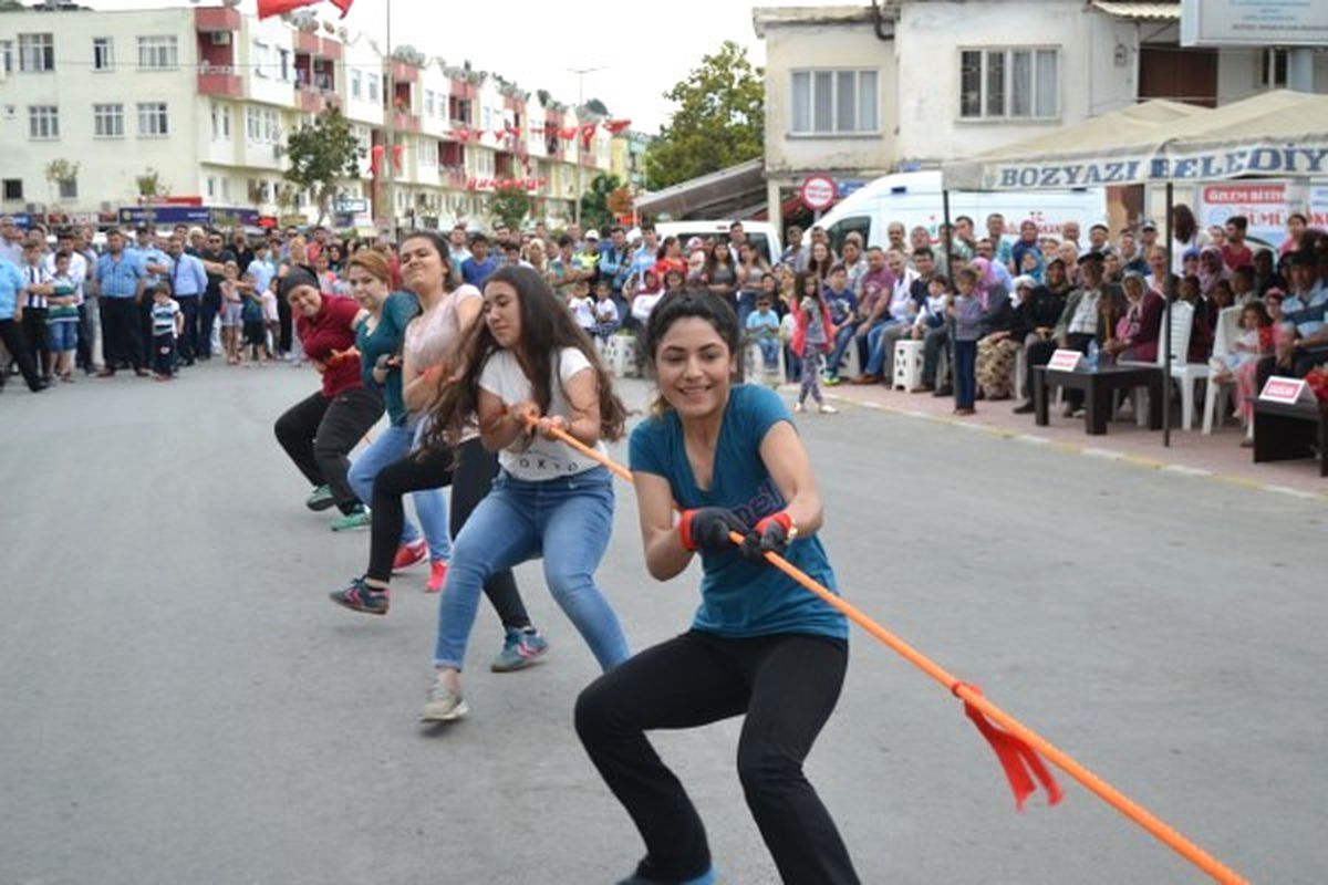 Bozyazı\'da 19 Mayıs Coşkusu