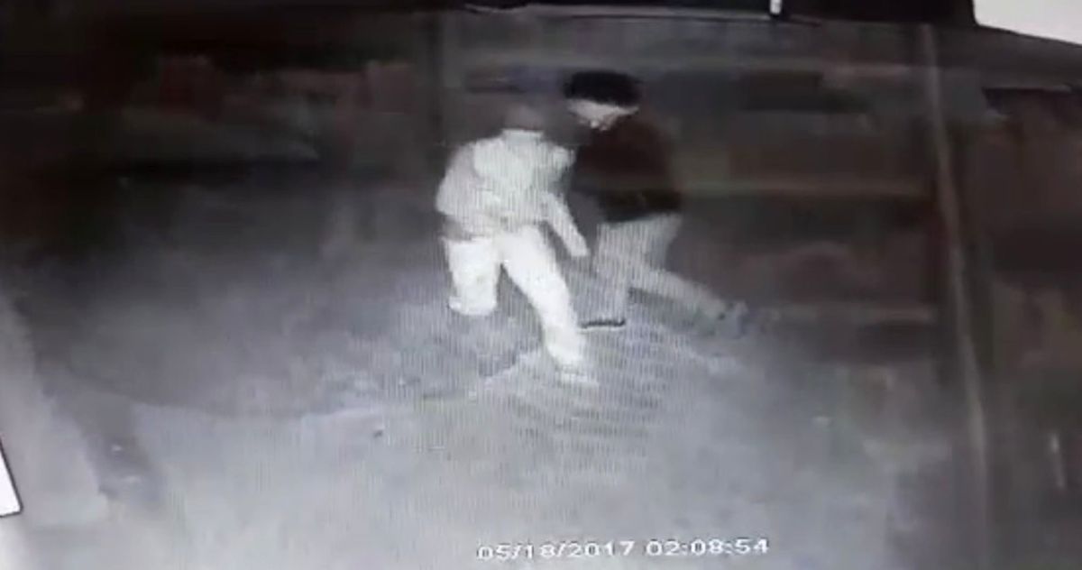 Çalan Alarma Aldırış Etmediler, 20 Saniyede Bin TL Aldılar