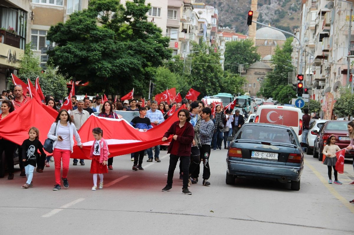 CHP\'lilerin Yürüyüşünde Güzergah Krizi