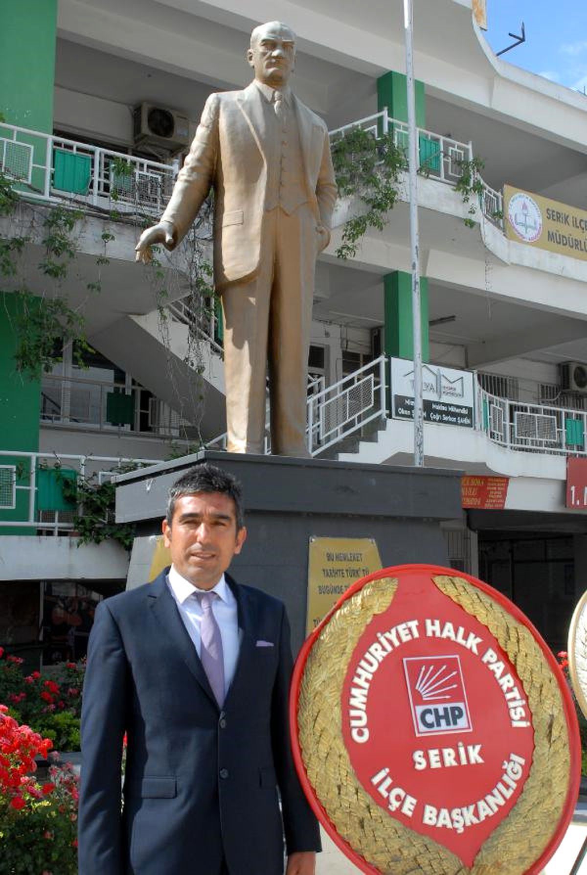 CHP Manavgat İlçe Başkanı Demiroğlu, Yürüyüşün Ertelenmesine Tepki Gösterdi