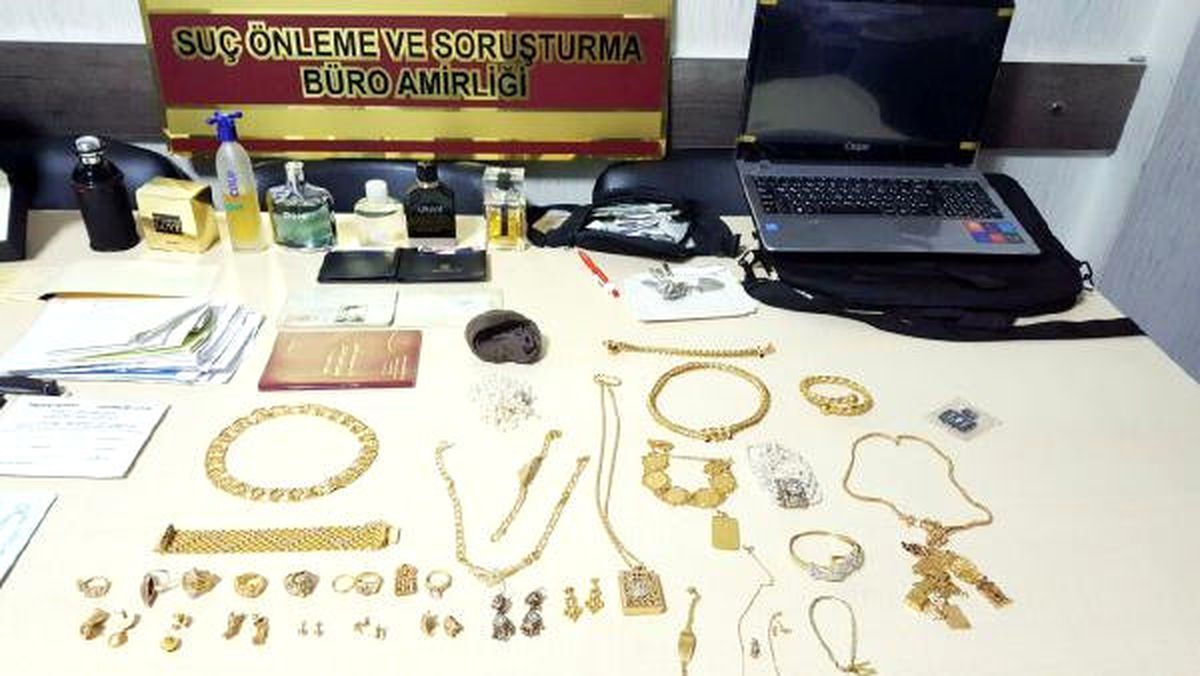 Gaziantep\'te Suriyeli\'ler, Suriyeli Kuyumcuyu Soydu; 3 Gözaltı