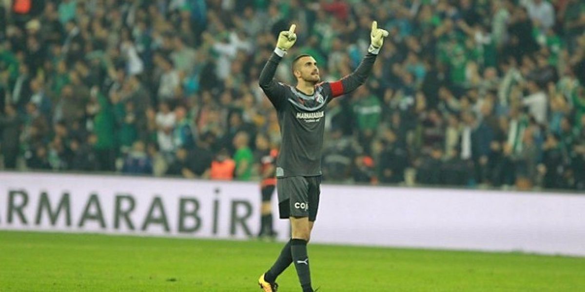 Harun Tekin\'den Transfer Açıklaması