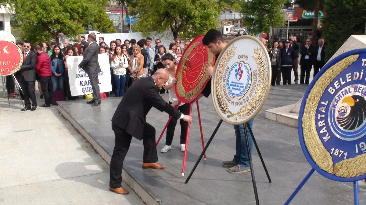 Kartal\'da 19 Mayıs Töreni