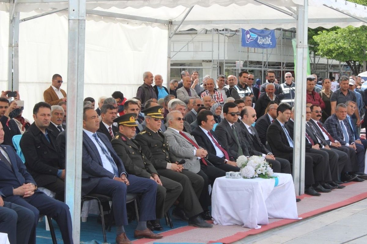 Kırşehir\'de 19 Mayıs Atatürk\'ü Anma Gençlik ve Spor Bayramı