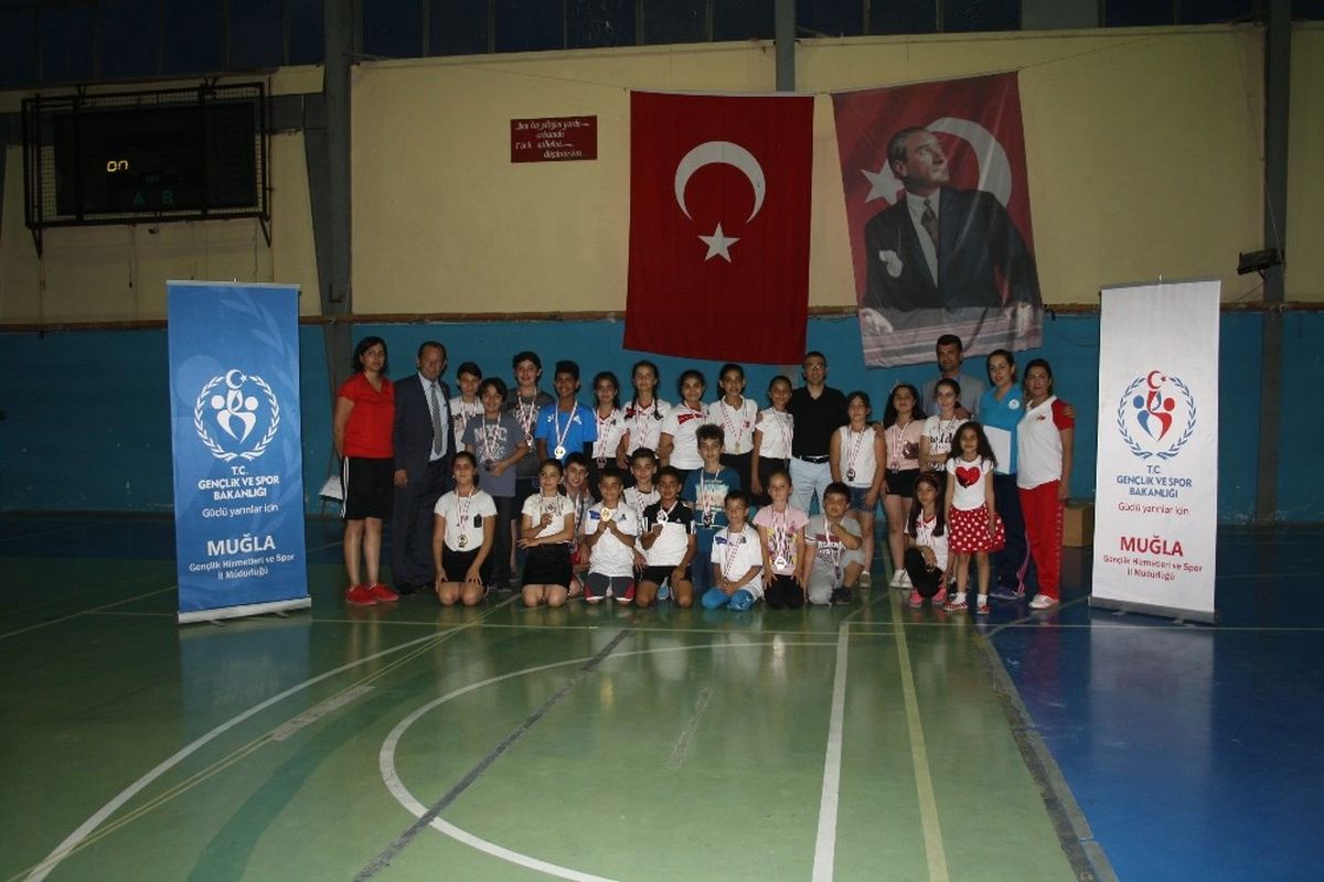 Milas\'ta Çocuklar Aileleriyle Yarıştılar
