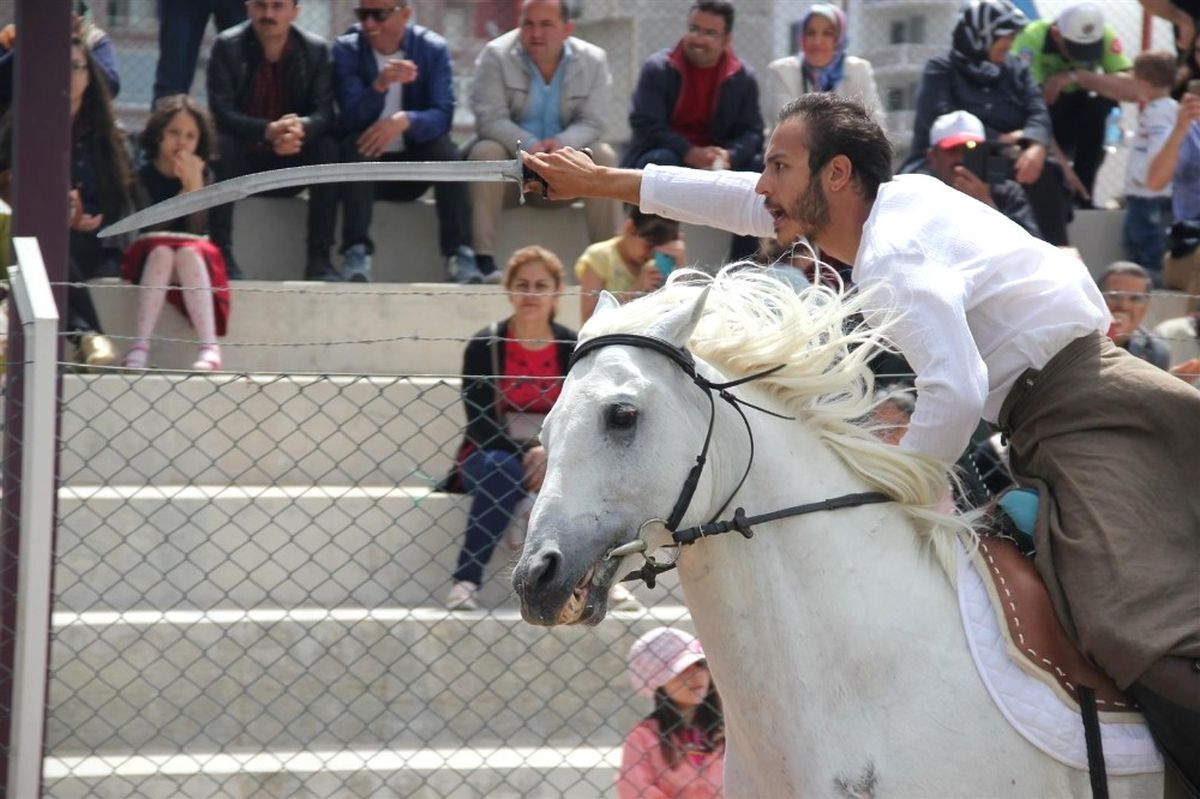 Nevşehir\'de 19 Mayıs Coşkusu