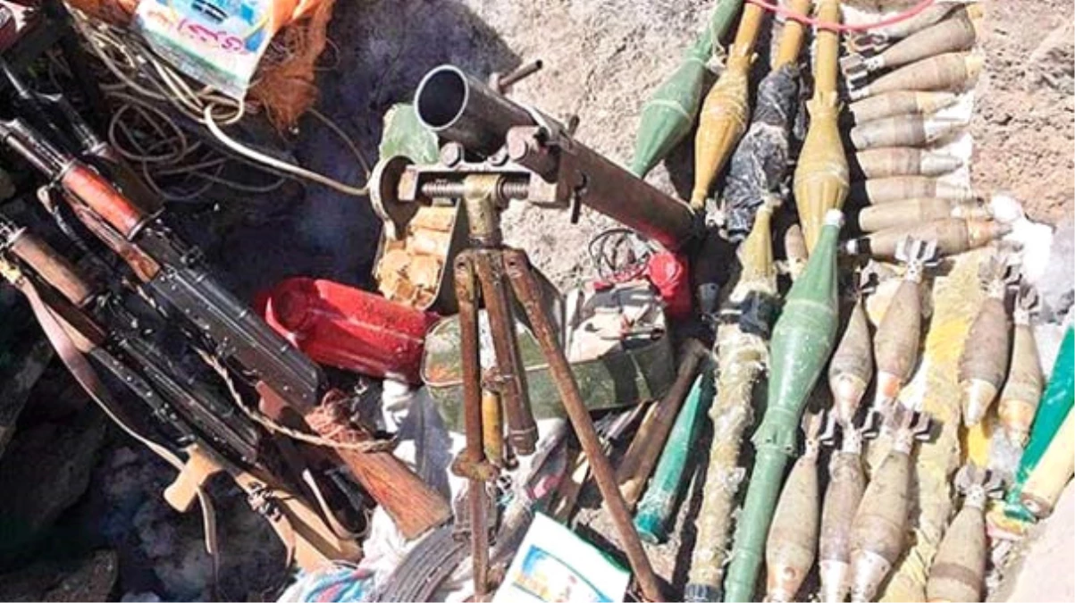 PKK\'nın Zulasından 19 Ülkeye Ait Silah Çıktı