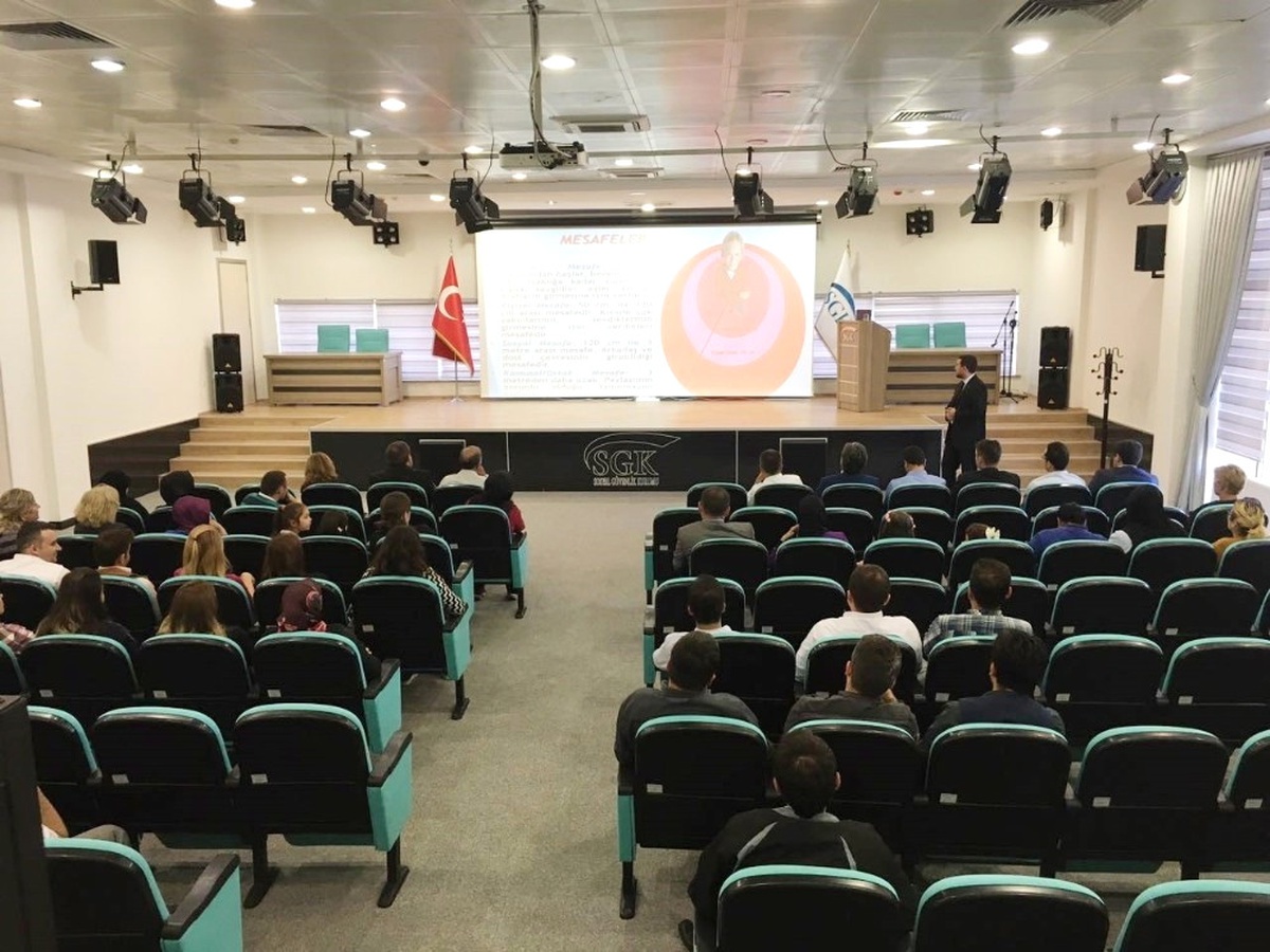 Sgk Personeline Etkili İletişim Semineri
