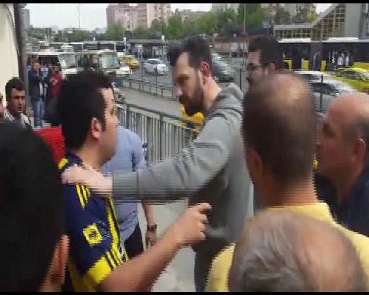 Şirinevler\'de 2 Yunan Taraftara Saldırı