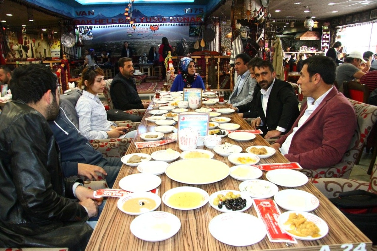 Türkiye Gazi ve Şehit Aileleri Vakfı Basınla Bir Araya Geldi