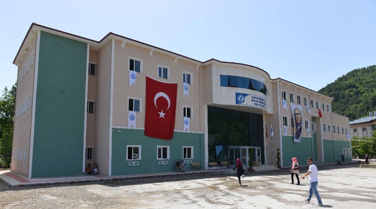 Ulus İlçesine Meslek Yüksekokulu Müjdesi