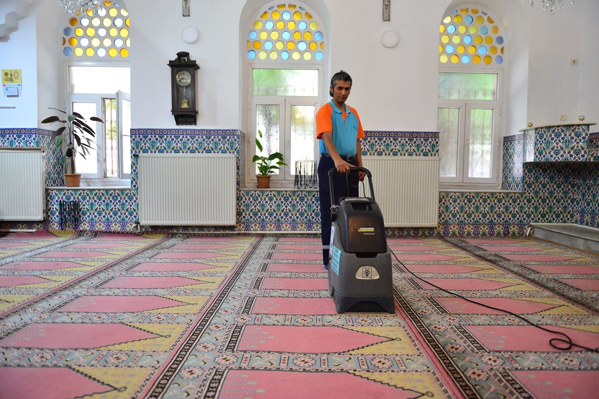 Yıldırım\'da İbadethaneler Ramazan\'a Hazırlanıyor