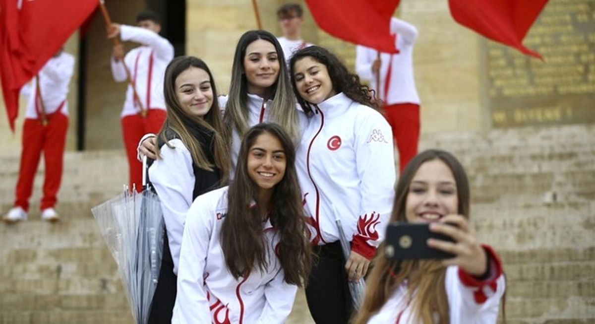 Yurttan \'19 Mayıs\' Manzaraları