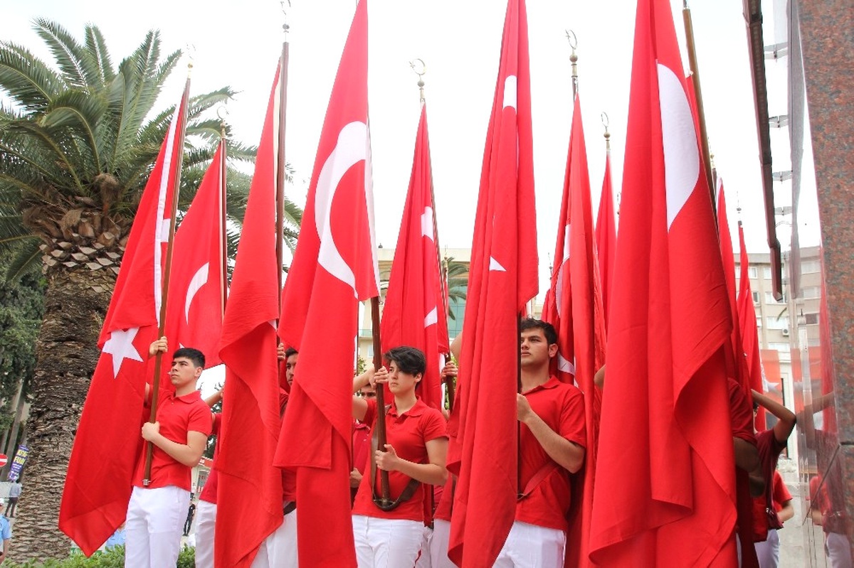 19 Mayıs Atatürk\'ü Anma, Gençlik ve Spor Bayramı