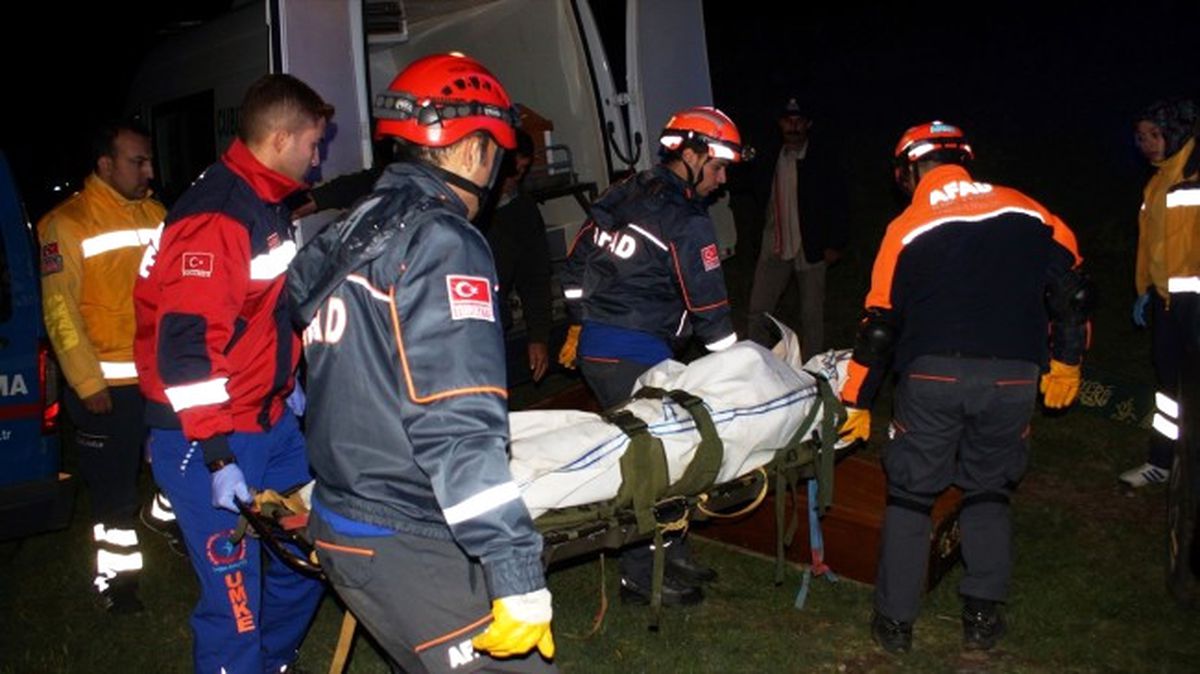 Arazide Yaralı Bulunan Kayıp Kişi Kurtarılamadı