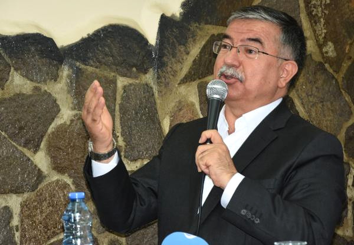 Bakan Yılmaz: Milleti Kim Kucaklarsa Hükümeti O Kuracak