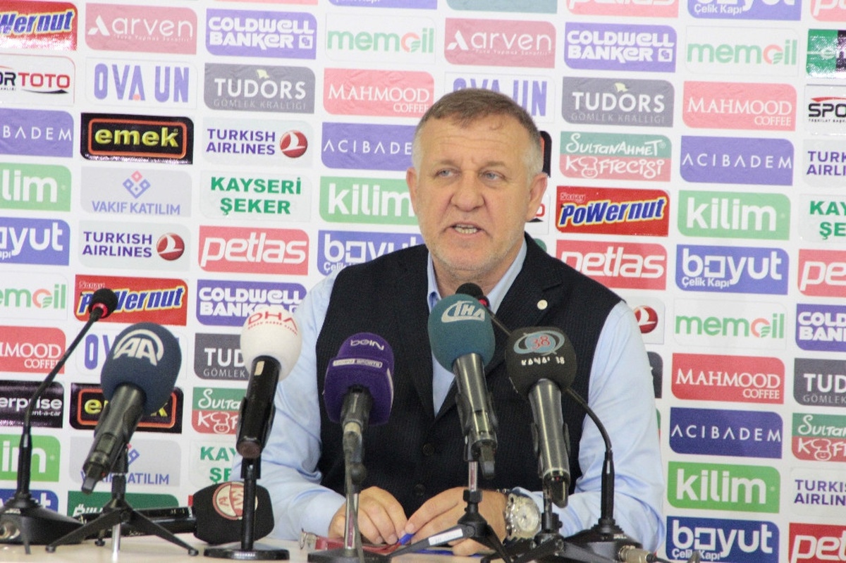 Bakkal: Kayserispor\'un Ligde Patent Alması Gerekiyor