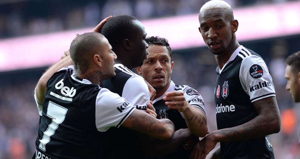 Beşiktaş Kasımpaşa'yı 4-1 Yenerek Şampiyonluğa Bir Adım Daha Yaklaştı