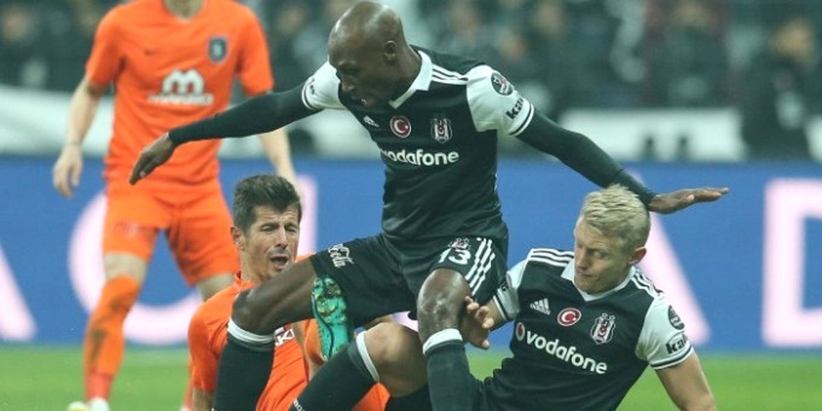 Beşiktaş\'ta Atiba Şoku!