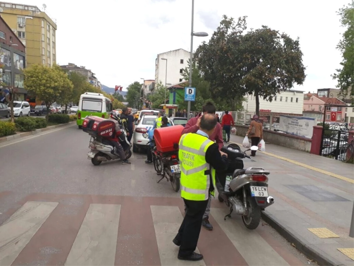 Gölcükte Polisinden Motosiklet Sürücülerine Uygulama