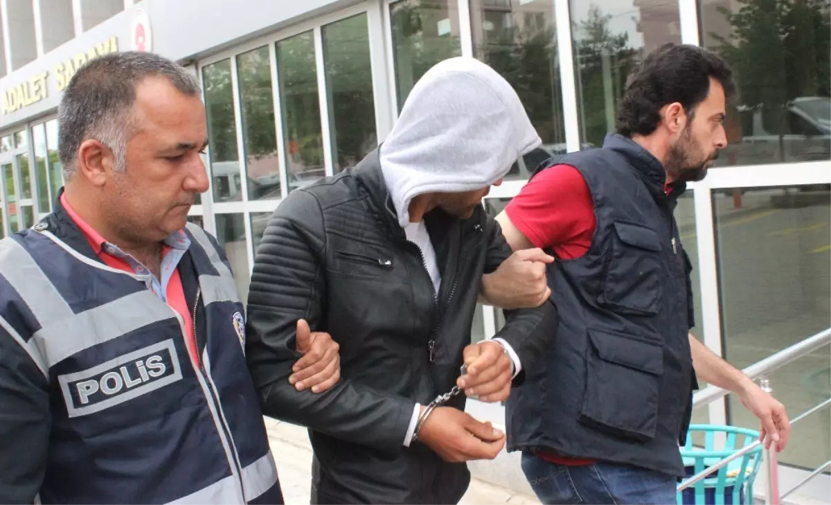 Kaçırmak Istedikleri Kzdan Dayak Yediler