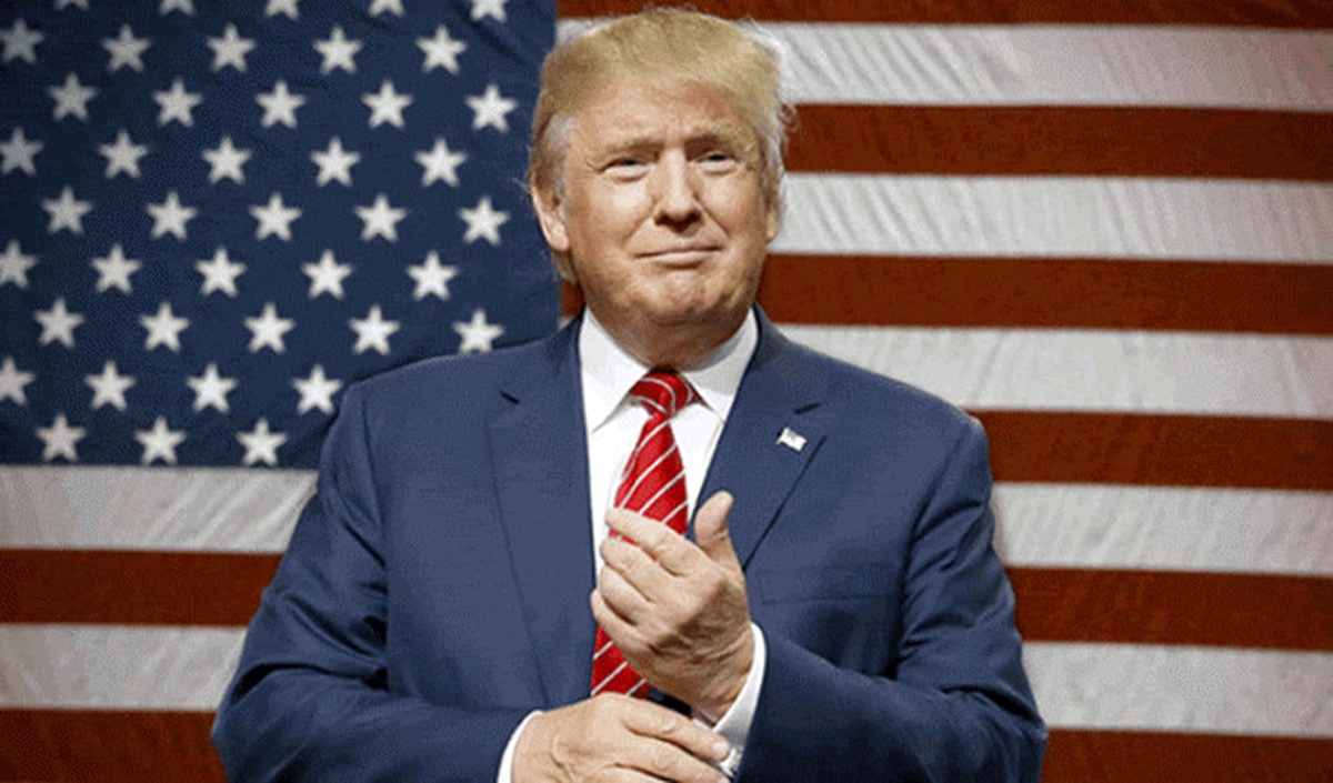 Trump, İlk Yurt Dışı Seyahatine Çıktı