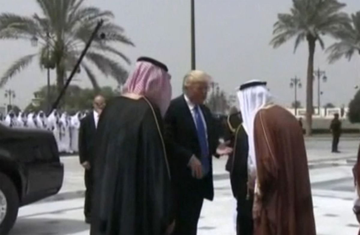 Trump, Suudi Arabistan\'da
