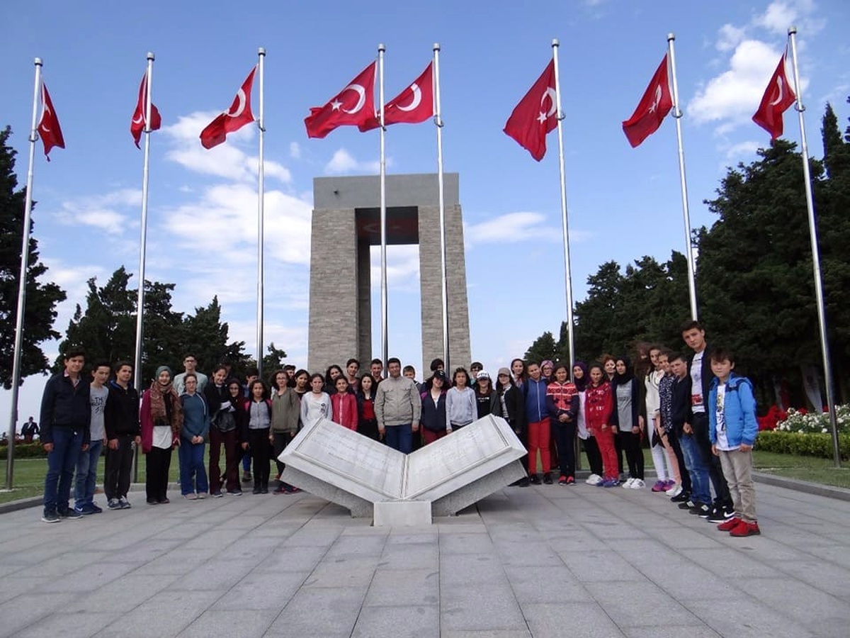 Vezirhan Belediyesi\'nden Öğrencilere Çanakkale Gezisi