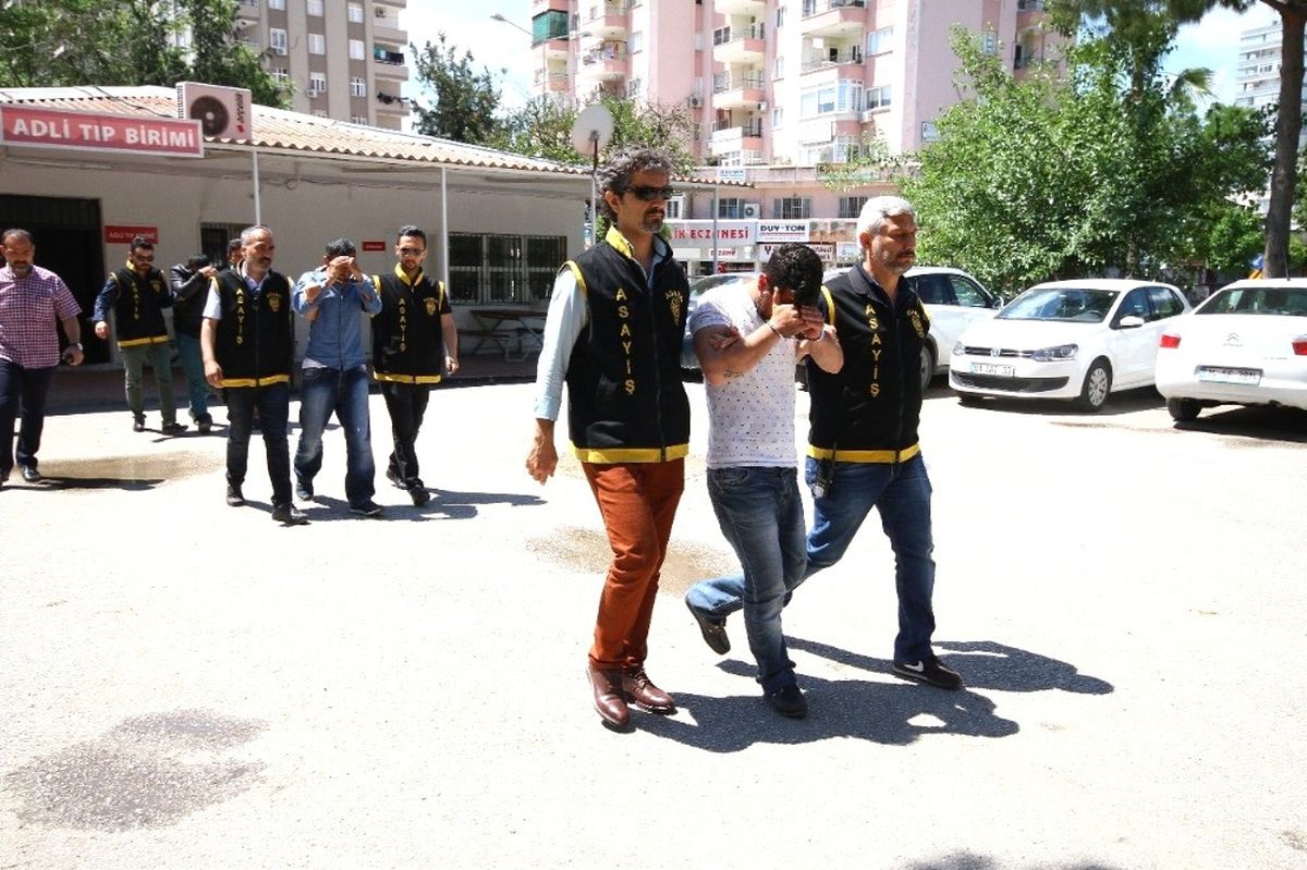 8 Kapkaç Olayına Karışan 3 Zanlı Yakalandı