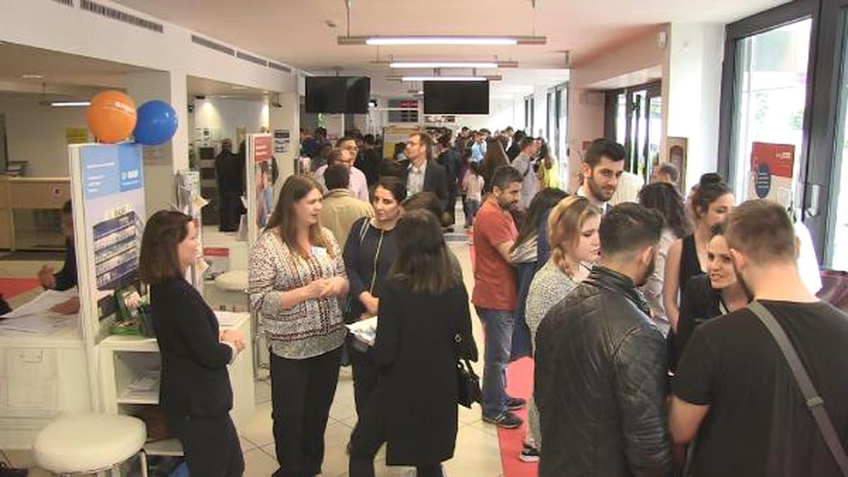 Berlin Başkonsolosluğu\'nda Türk-Alman Meslek Eğitim Fuarı Düzenlendi