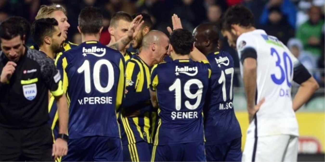 Fenerbahçe\'de Kalmak İstiyor!