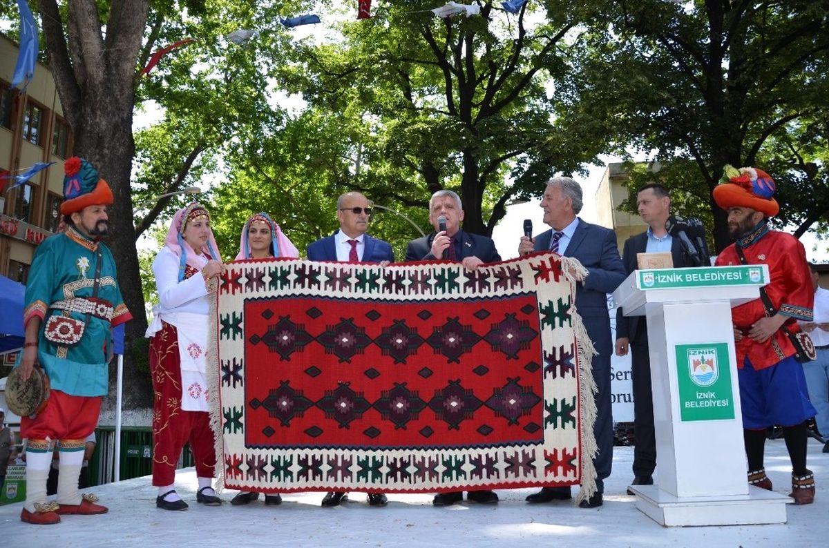 Kardeş Şehir Tutin\'den Festivale Destek