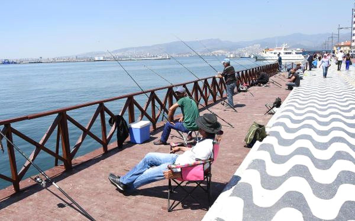 Körfez Olta Balıkçısının Yüzünü Güldürüyor