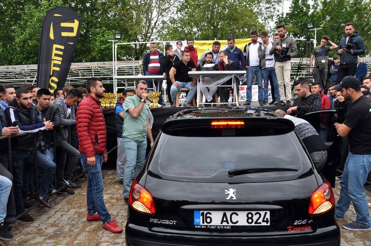 Modifiye Tutkunları Simav\'da Buluştu