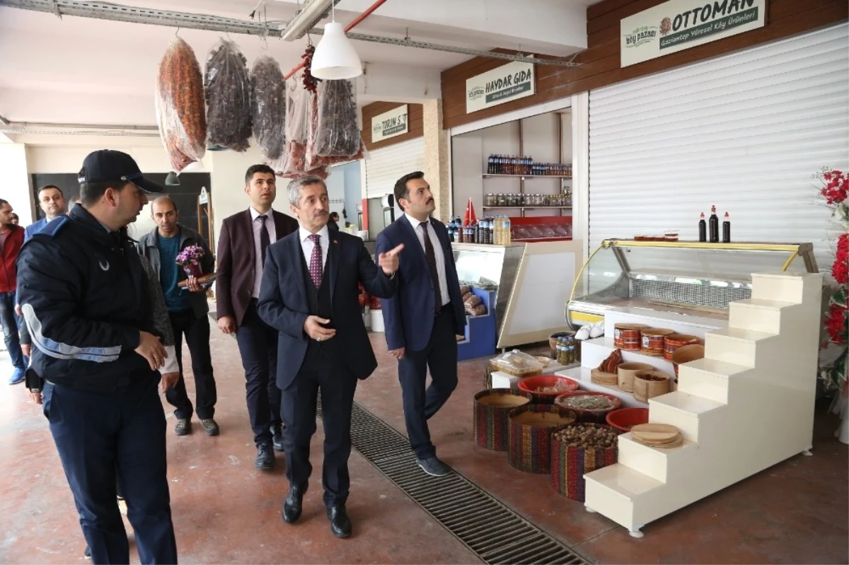 Şahinbey Belediyesi Alıcı ile Satıcıyı Köy Pazarında Buluşturuyor