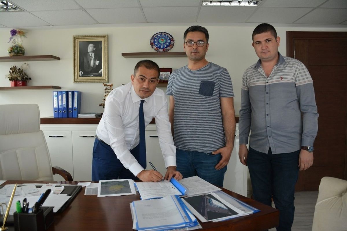 Salihli\'ye 25 Kilometrelik Yağmur Suyu Hattı