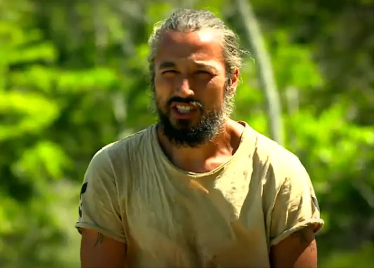 Survivor\'da Adem Dokunulmazlık Oyununu Onur Meselesi Yaptı