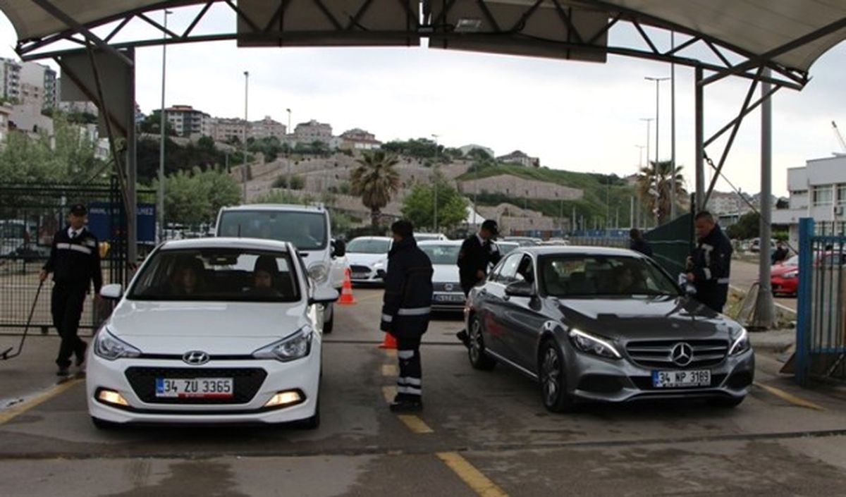 Tatilciler Dönüş Yolunda