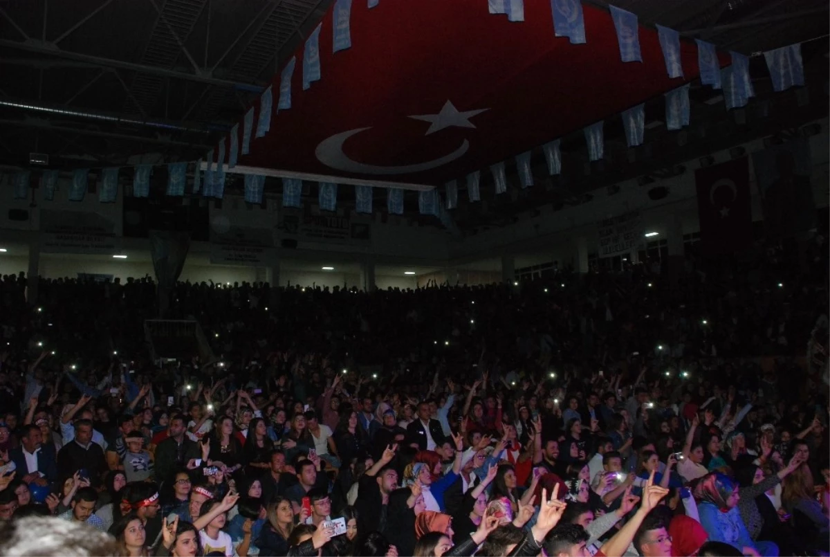 Ülkü Ocakları Genel Başkanı Kılavuz: "Üçkağıtçılara, Sahtekarlara Asla Taviz Vermeyeceğiz"