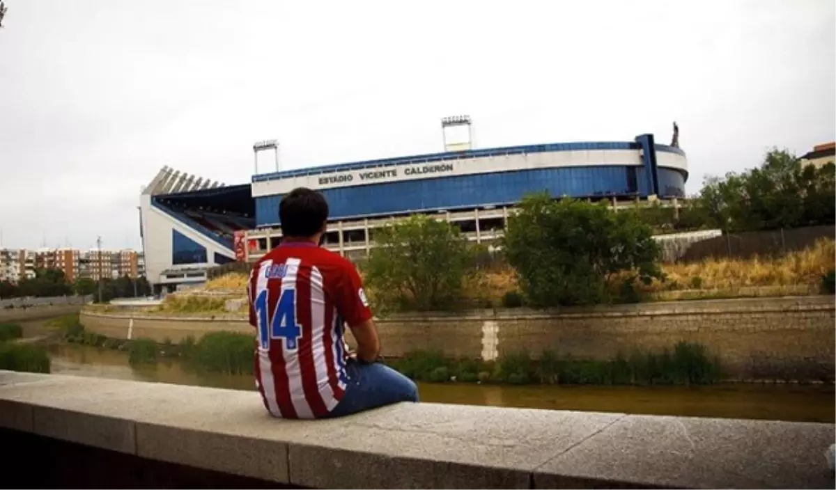 Atletico Madrid, Vicente Calderon\'a Veda Etti